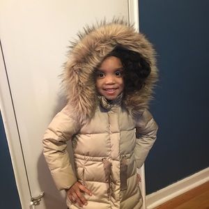 FAUX FUR HOODED QUILTED FEATHER DOWN COAT
